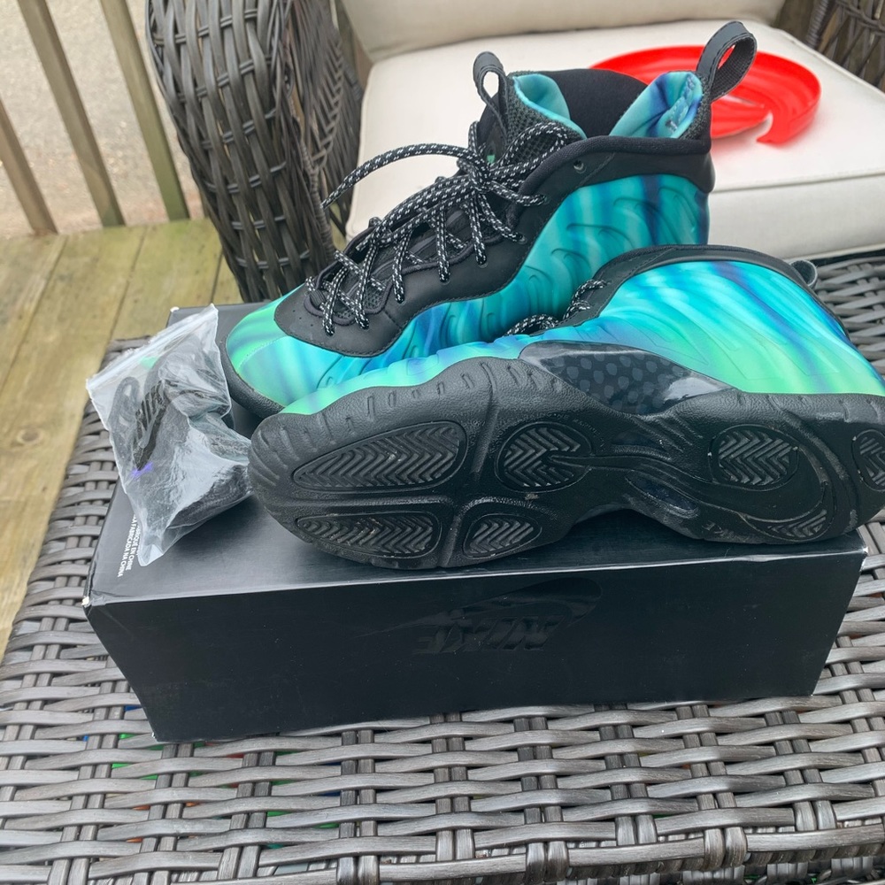 Nike Foamposites - Picture 3 of 3